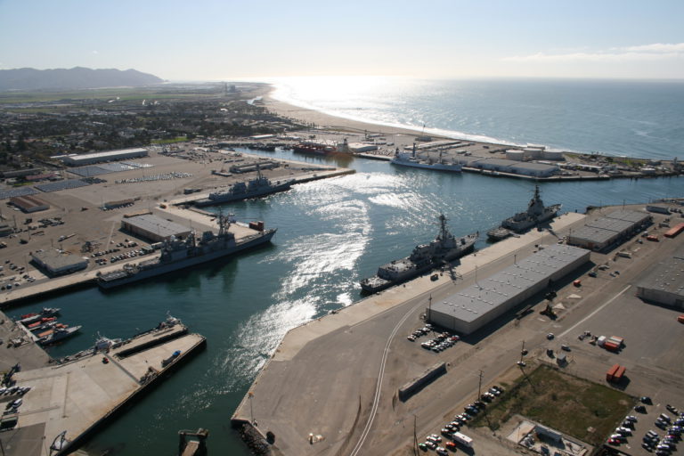 Navy and Port of Hueneme Help Relieve U.S. Supply-Chain Congestion ...